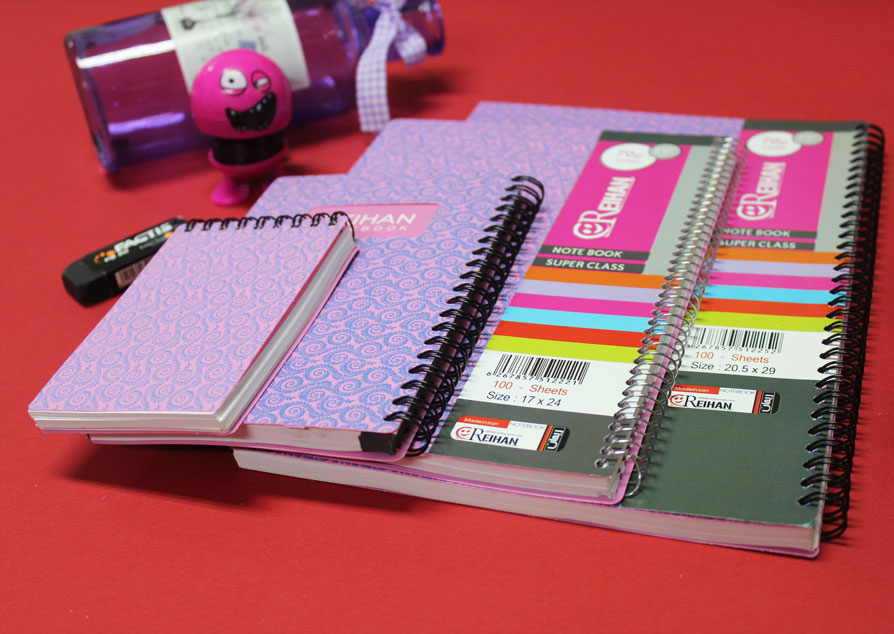 ست دفاتر تحریر صورتی